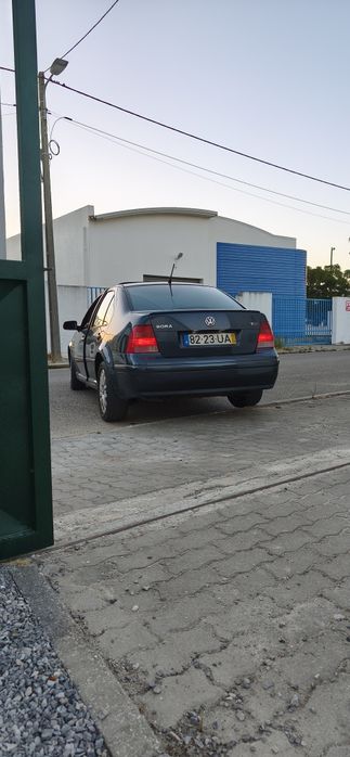 Volkswagen Bora 1.9 tdi 130cv — photo 2