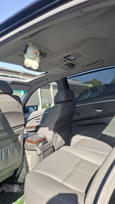 Продаж БМВ 750Li