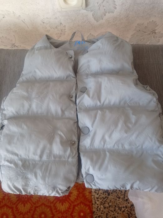 Жилет дитячий Зара