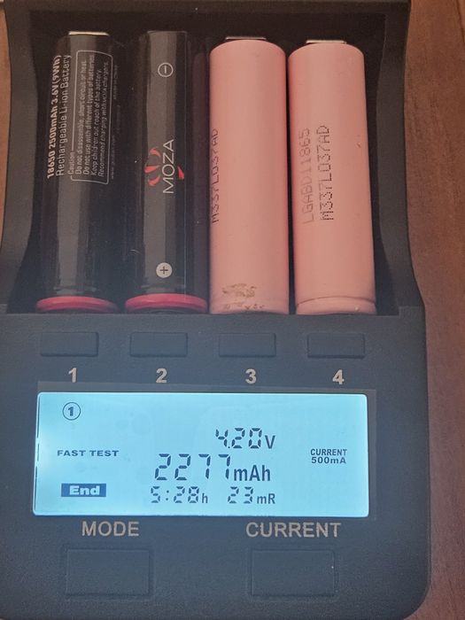 Продам стабілізатор Moza Air 2