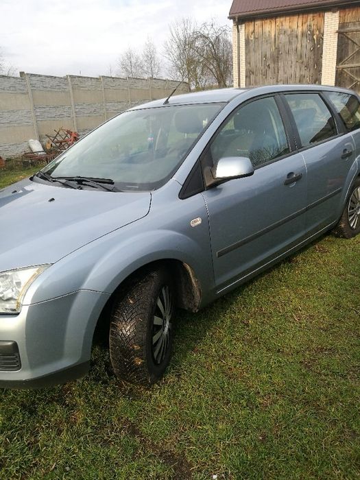 Ford Focus sprzedaż