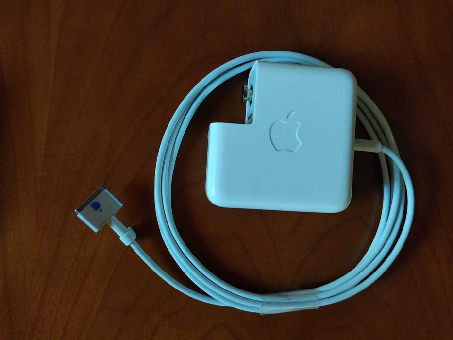 Carregadores Originais Apple para Macbook (FALAR POR TELEFONE)