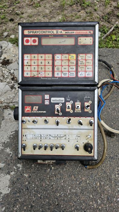 Оприскувач Amazone UG 3000 Обприскувач ОП 3000 ОП 2000