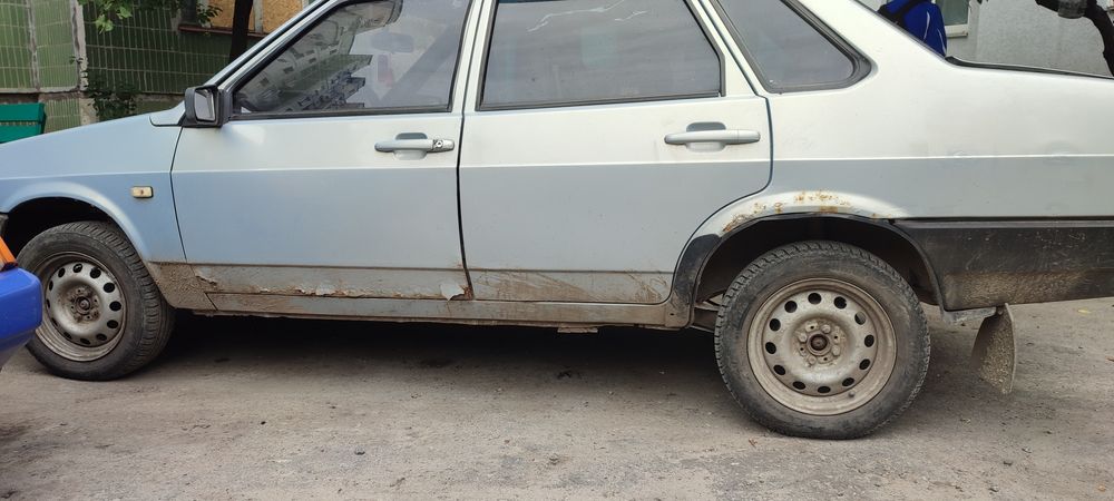 Ваз 2199 газ і бензин