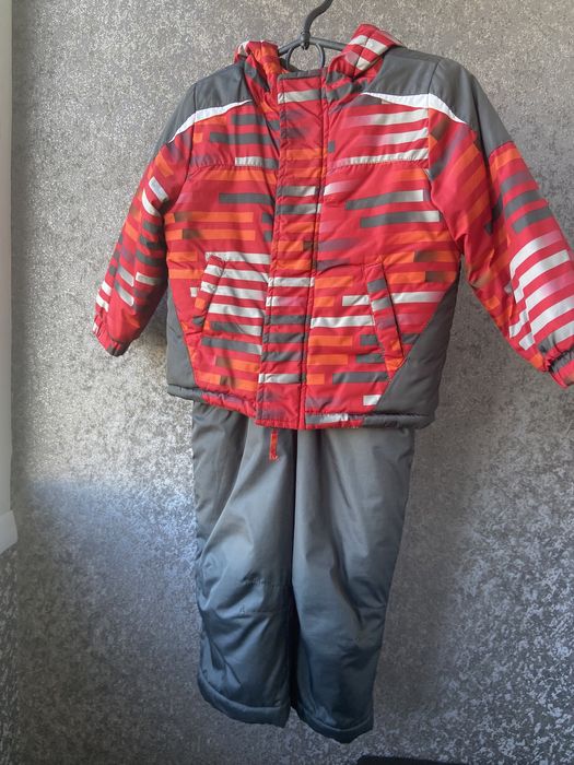 Зимовий костюм куртка і комбінезон для хлопчика