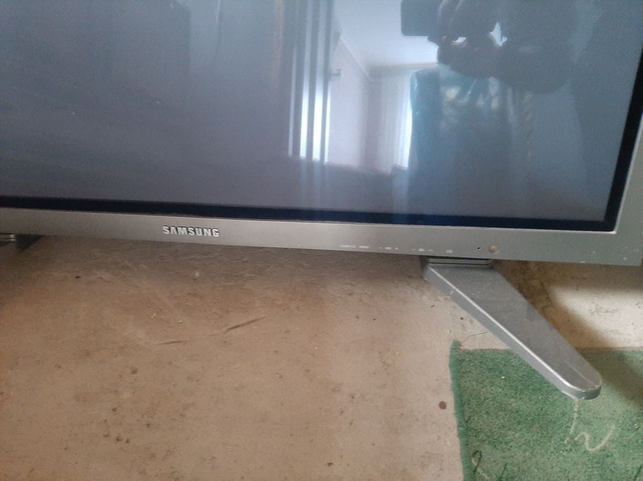 Телевізор самсунг