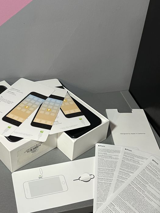 iPhone se 2 2020 128gb black