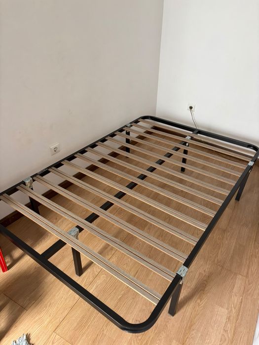 Estrado para cama