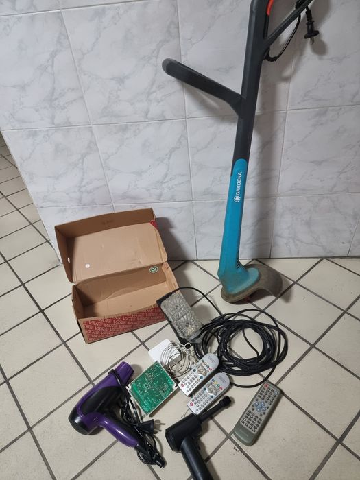 Sucata corta relva,secador, candeeiro, soprador