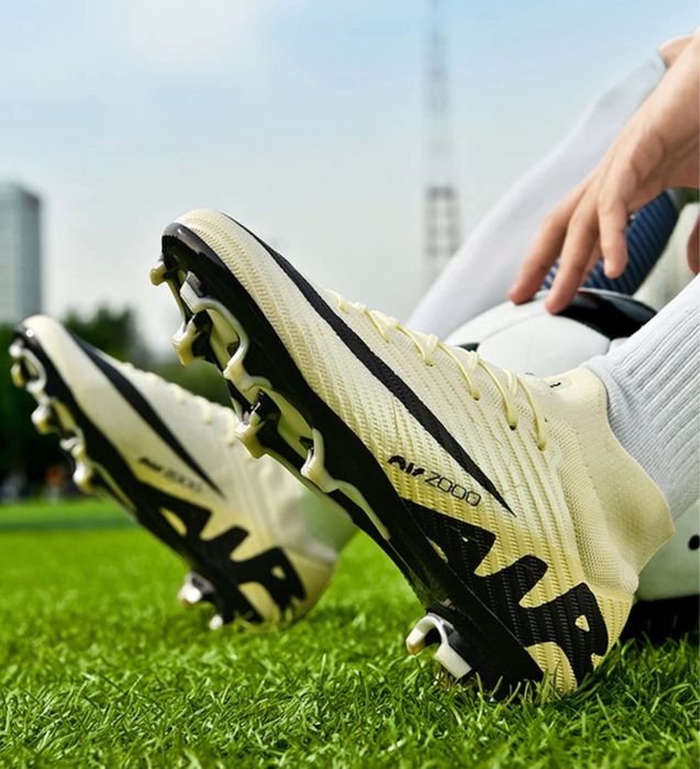 Buty piłkarskie orlik korki lanki futbolówki sportowe