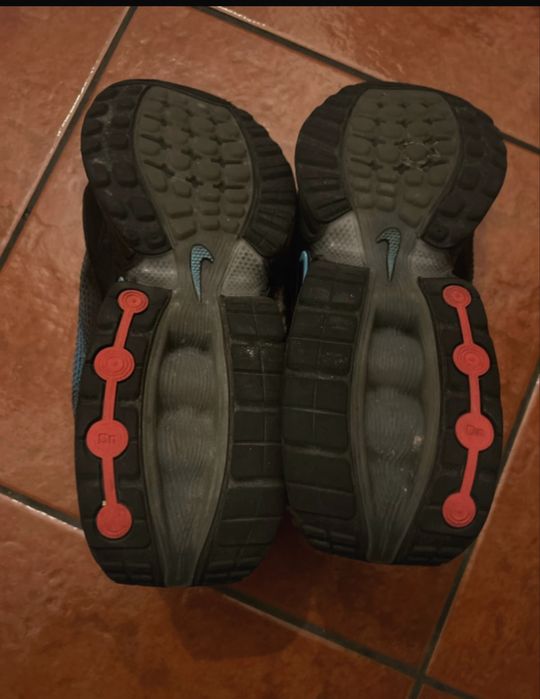 Sapatinhas nike TN