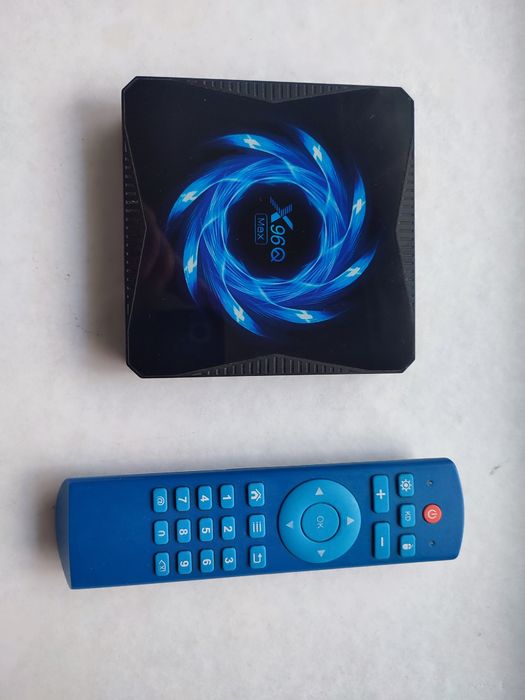 Приставка Smart TV Enybox X96Q MAX 4/32