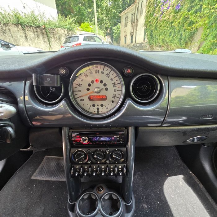 Mini 3 Portas One D