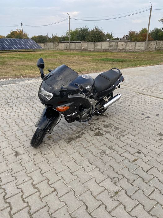 Продам Кавасаки ззр