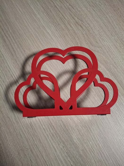 Serwetnik czerwony serca