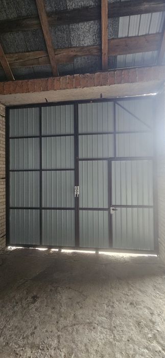 Bramy garażowe drzwi garażowe stalowe wrota wierzeje do stodoły obory