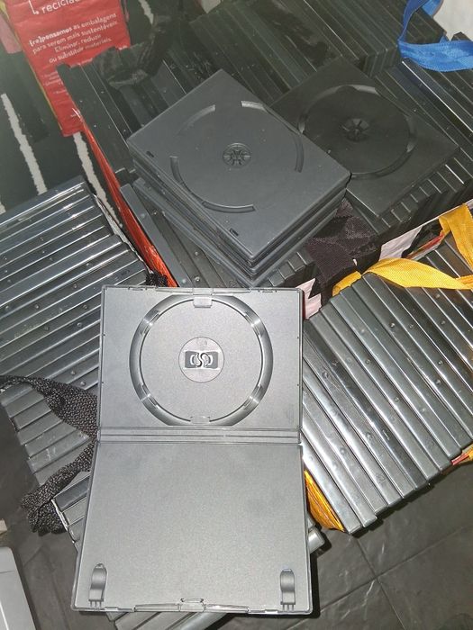 50 Caixas plástico preto para dvd's