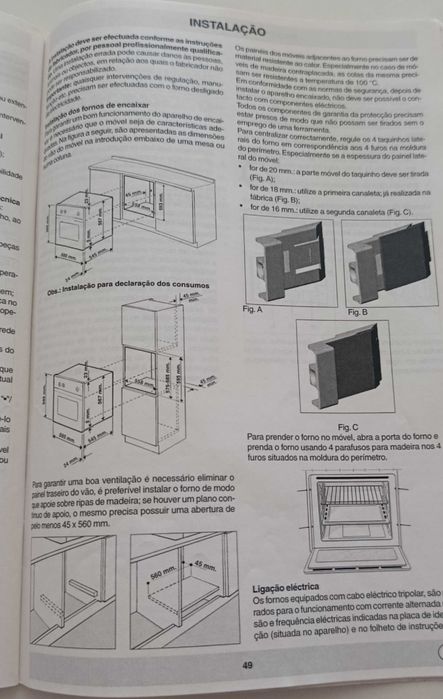 Forno elétrico de encastrar ARISTON FB21.2 IX 59.5cm em Bom Estado!