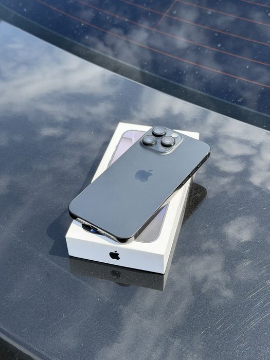 Продам Iphone 16 Pro Max
