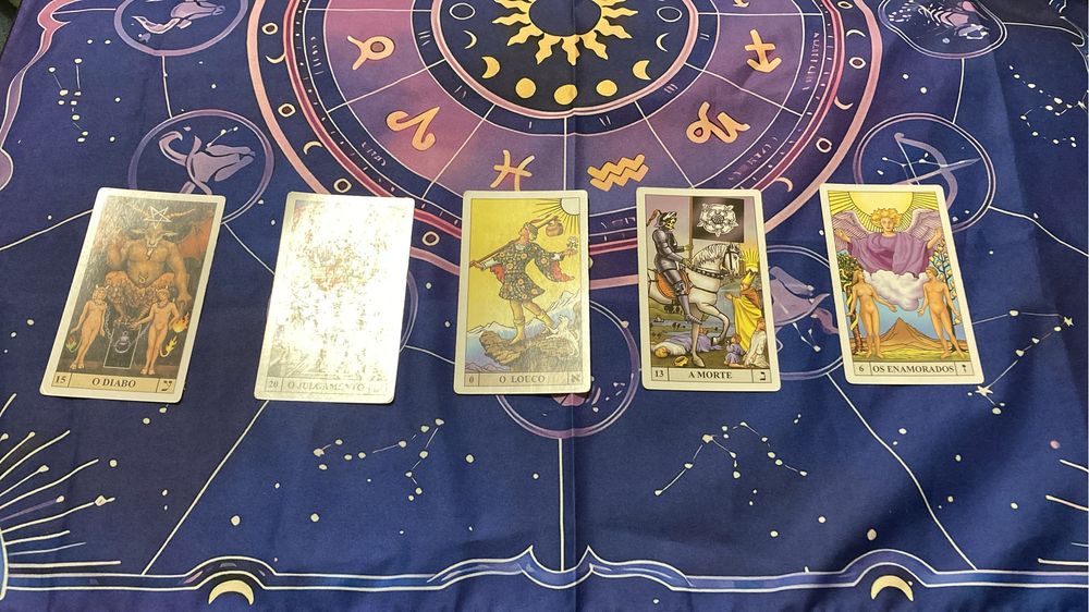 Vendo Baralho de Tarot Classico