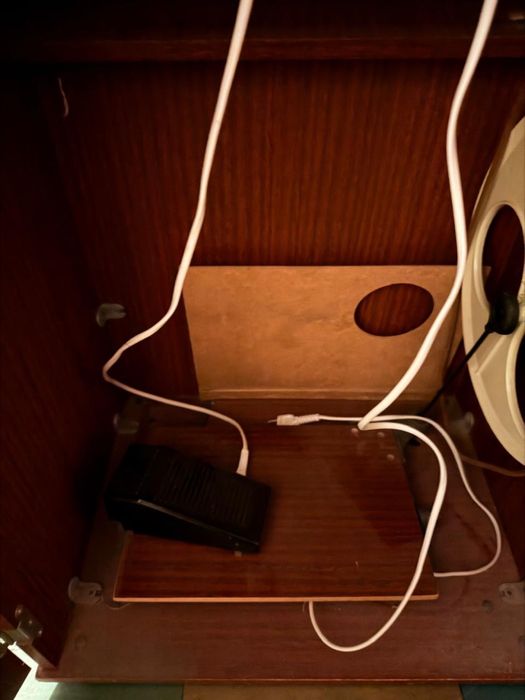 Швейная машинка Чайка 132