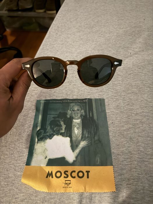 Moscot oculos novos