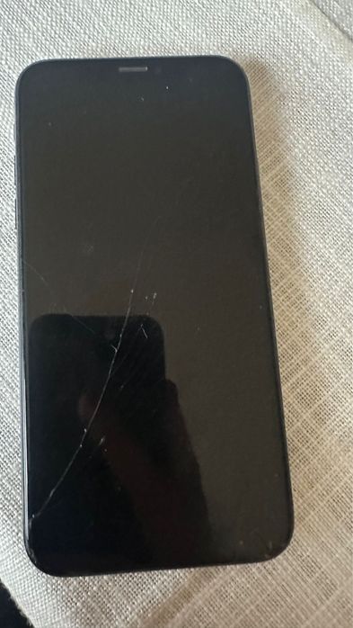 Iphone xr 10……..