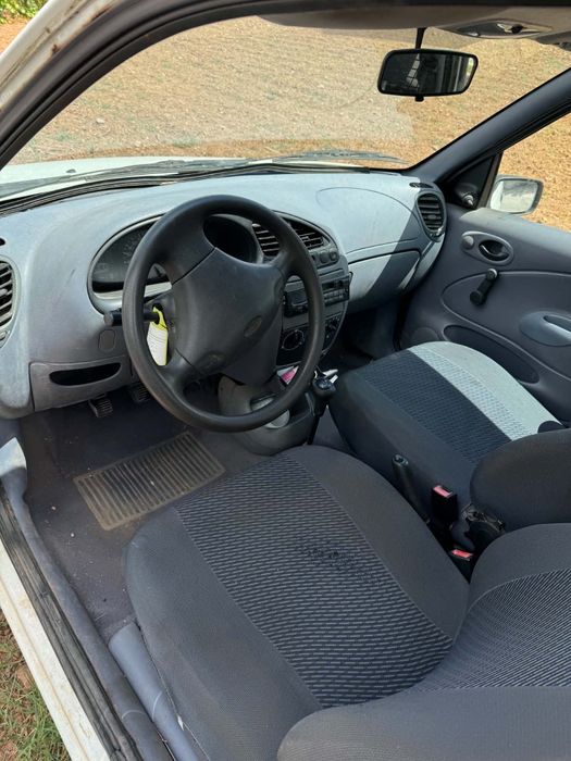 Ford fiesta 1.8d