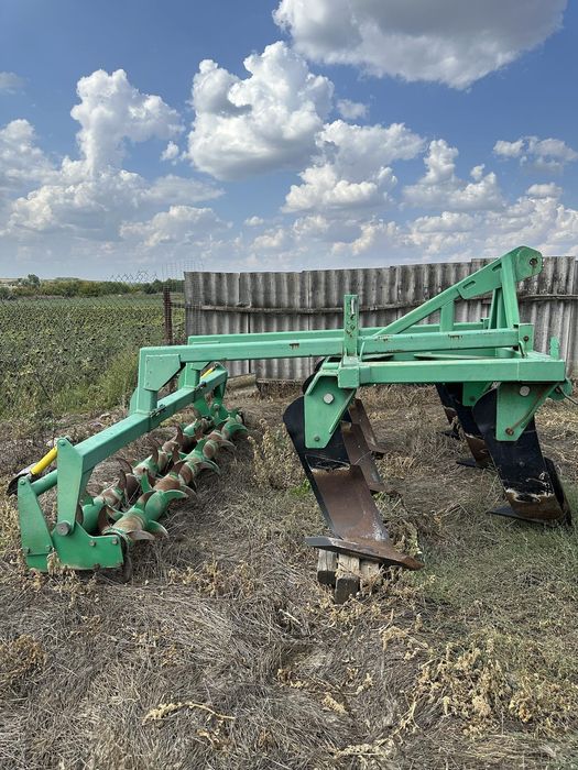 Глибокорозпушувач ГРУ-2.4, ГР- 2.5 чізель з грудобоєм на 4 та 6 стійок, 2024 р.в