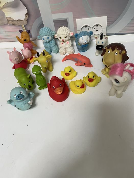 Продам детские игрушки