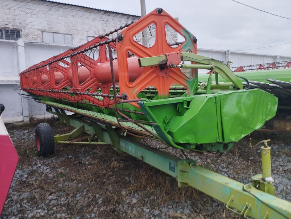 Жниварка зернова Claas-Vario 7,5м 2006р