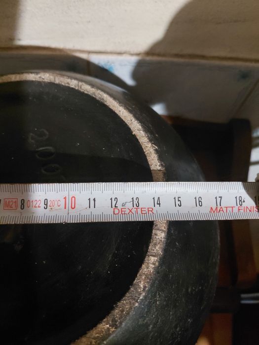 Jarra antiga para flores em bom estado geral 10€