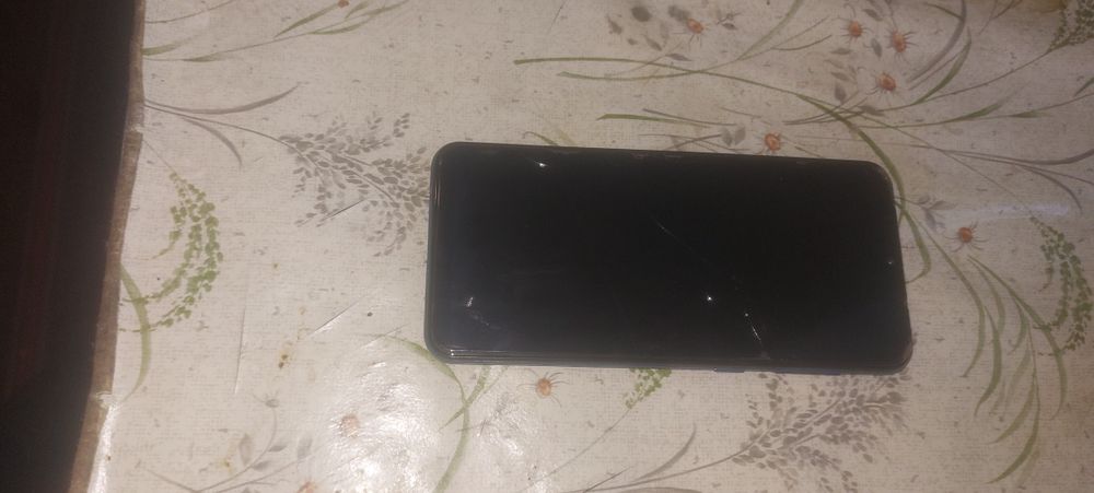 Самсунг а50  битый