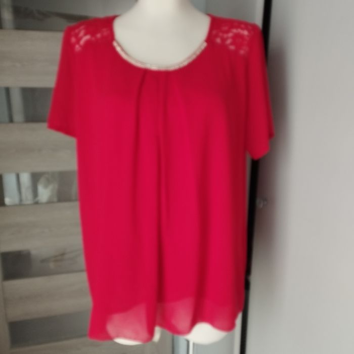 BLUZKA damska krótki rękaw zwiewna z cyrkoniami plus size KORONKA  CZERWONA  R 44