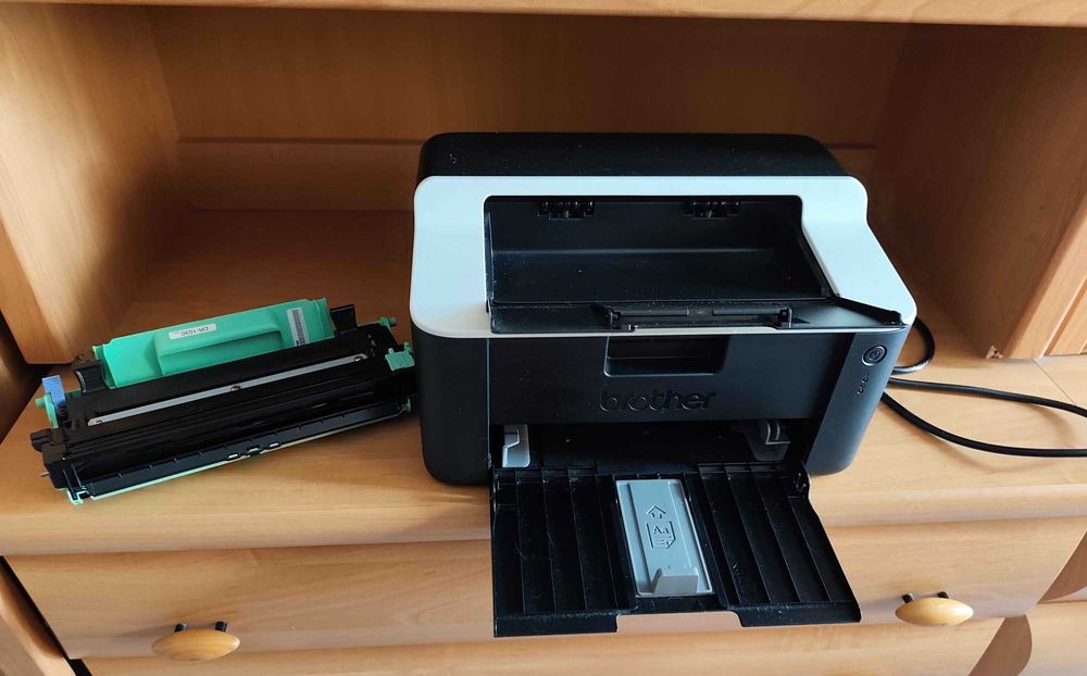 Drukarka laserowa BROTHER HL-1112E – cicha, wydajna. Gratis!