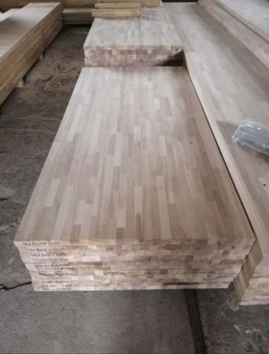 Меблевий щіт сходинки