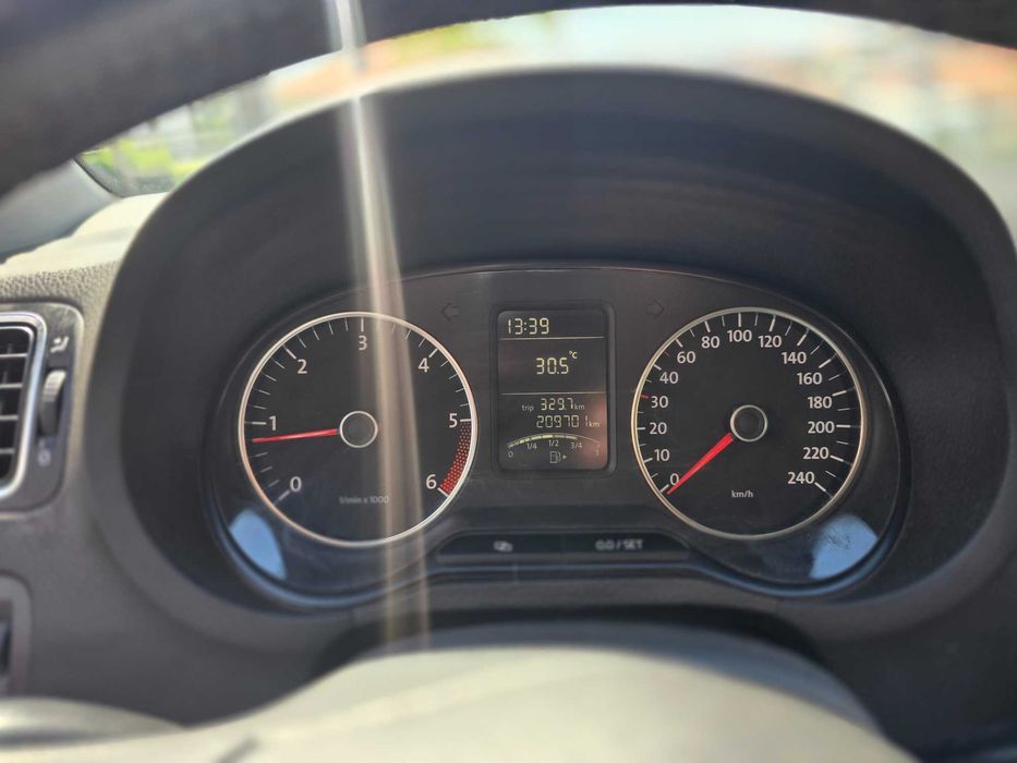 Volkswagen Polo 1.6 TDI Diesel – 2009