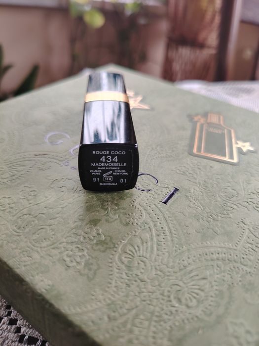Pomadka Coco Chanel Mademoiselle 434