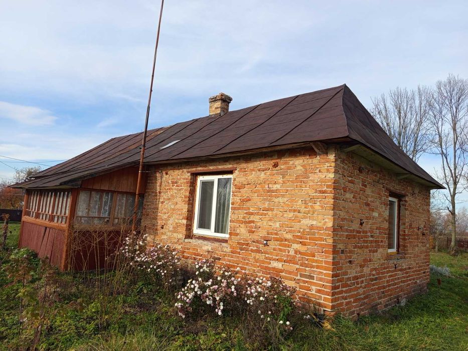 Продаж: будинок с. Батятичі