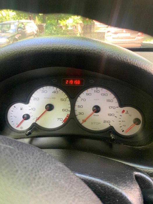 Sprzedam Peugeot 206