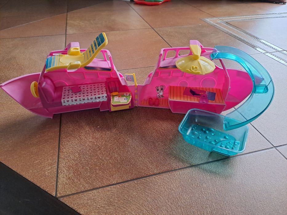 Kamper, przyczepa, łódka, Zestaw 3 pojazdów dla lalek