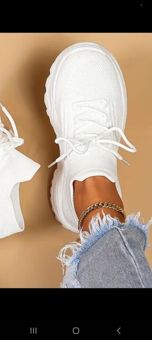 Buty sportowe na platformie 41/27cm.