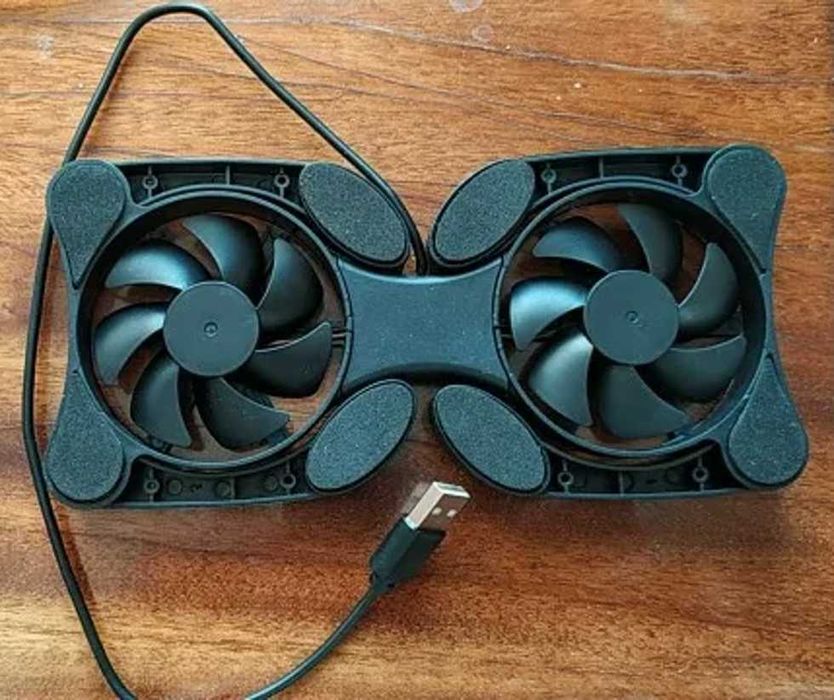 Дуже компактний охолоджувач ноутбука - Кулер ICE COOREL Foldable