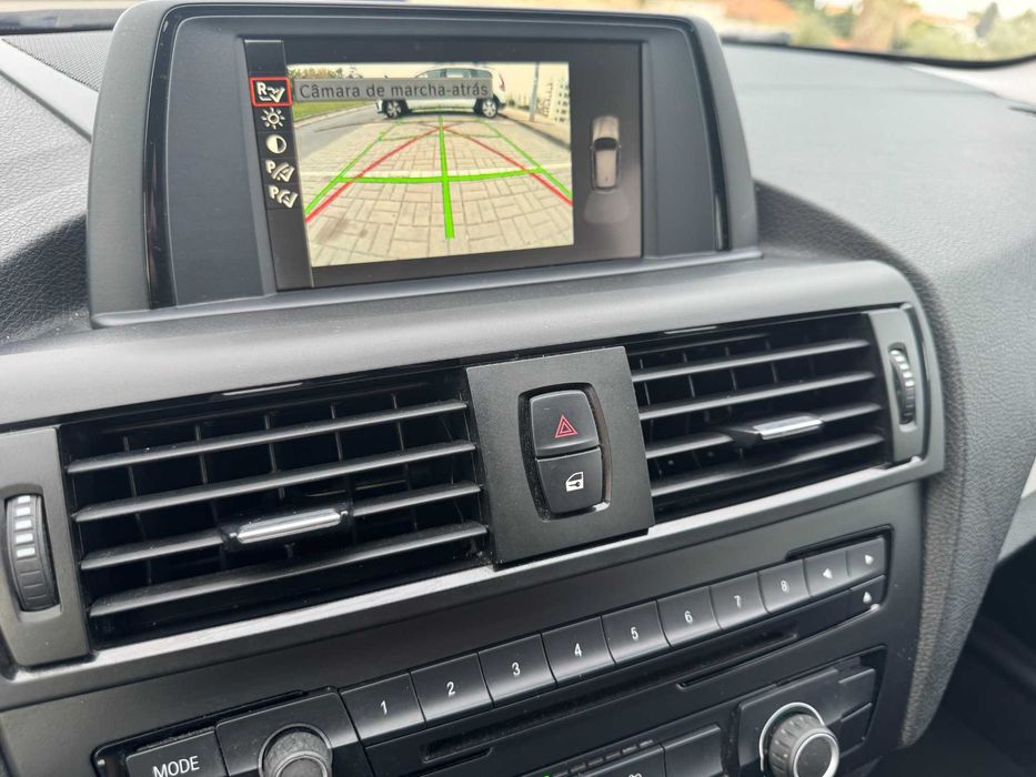 BMW 114d Line Urban (Nacional) 2014