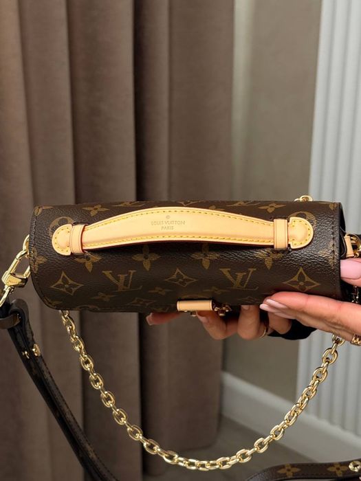 Torebka Louis Vuitton pochette metis east west