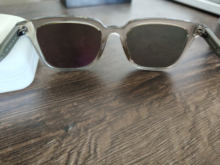 Okulary przeciwsłoneczne CK Calvin Klein styl wayfarer