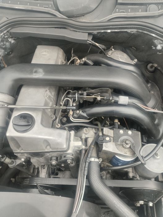 Vendo Mercedes c200d