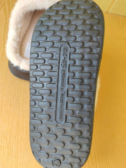 Теплі м'які капці