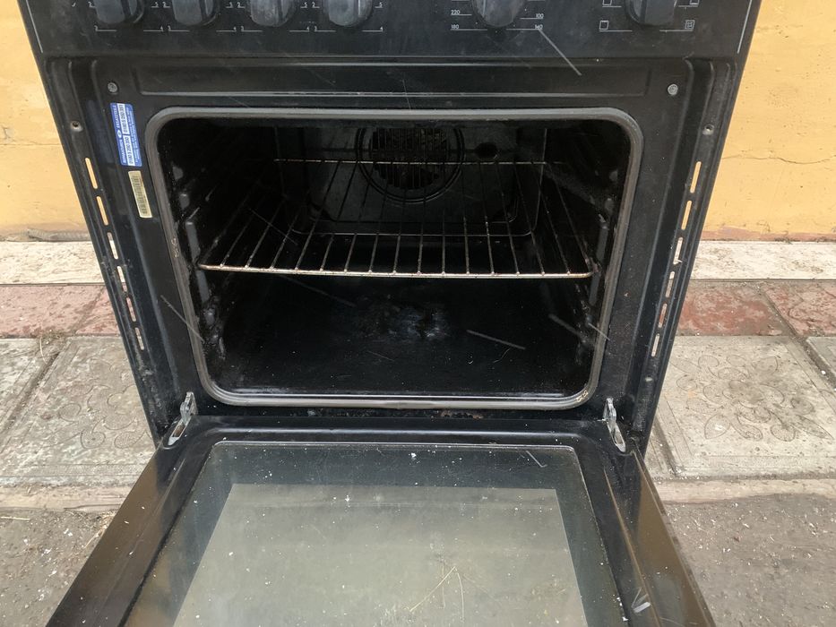 Электрическая духовка и варочная поверхность Ariston: 4 000 грн ...