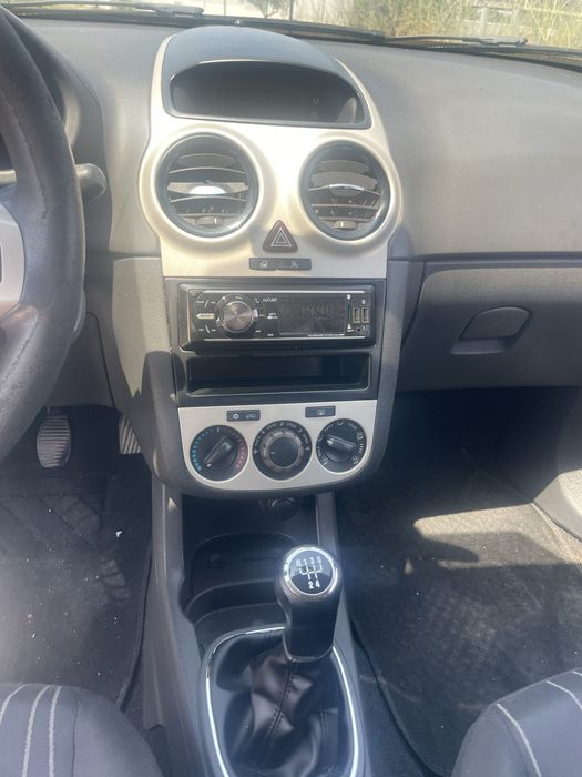 Opel corsa D 1.3